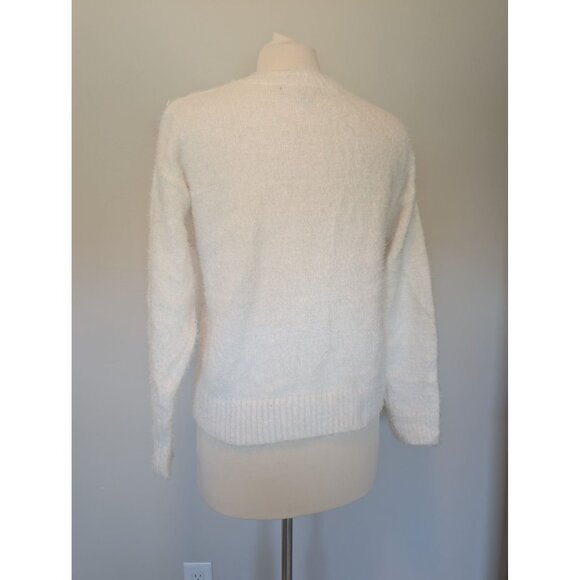 Snowflake Graphic Button Cardigan Sweater XS by 33 Degrees Fluffy Snuggly - Picture 2 of 7